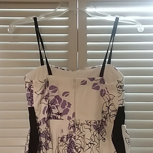 Black purple and white floral dress - Picture 3 of 5